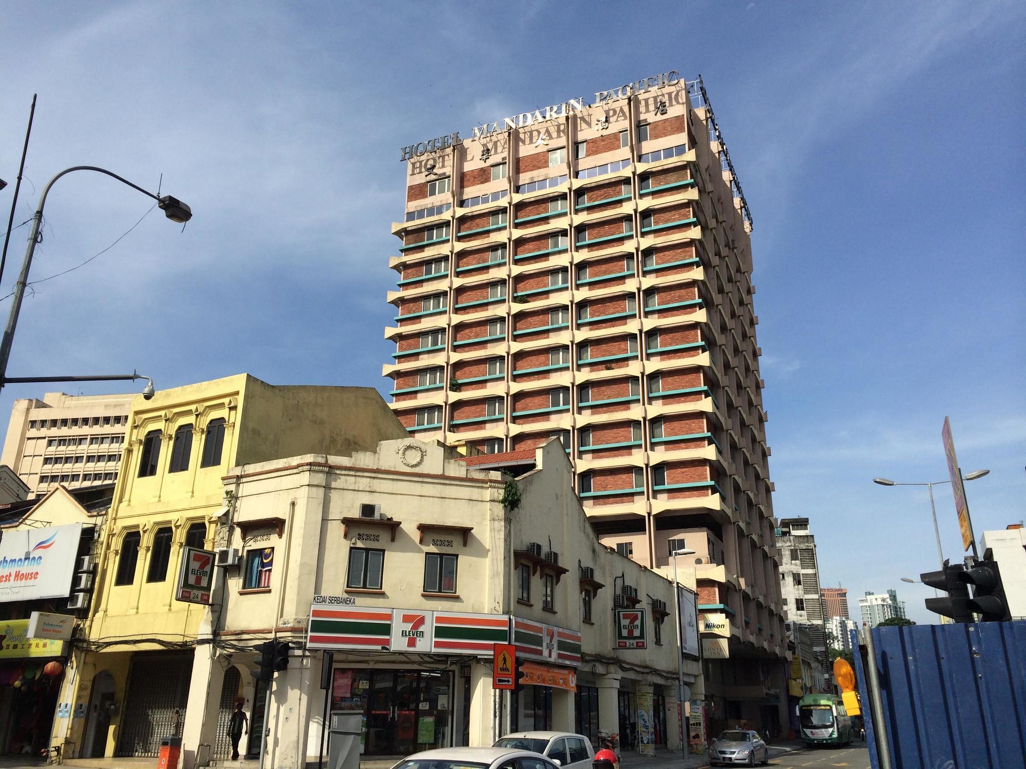 Mandarin Pacific Hotel Kuala Lumpur Exterior photo