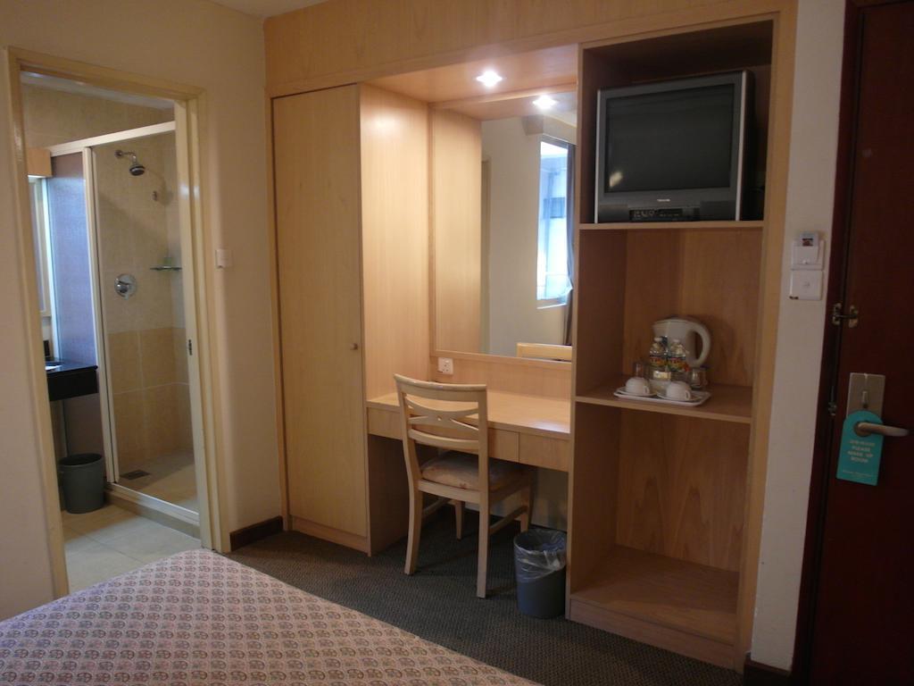 Mandarin Pacific Hotel Kuala Lumpur Room photo
