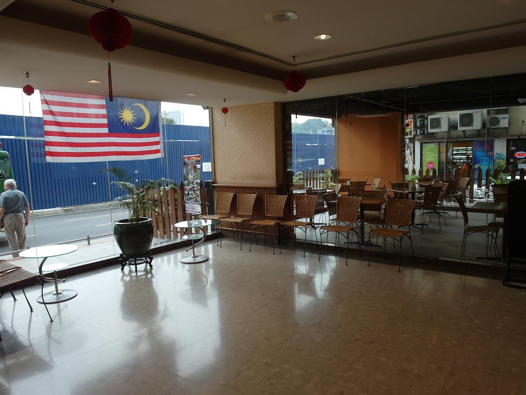 Mandarin Pacific Hotel Kuala Lumpur Exterior photo